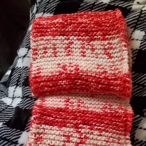 Peppermint Knitted Scarf - Picture 2 of 3